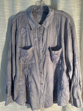 Kyla Seo EMBROIDERED BLOUSE top BUTTONDOWN pale blue LONG SLEEVE xl